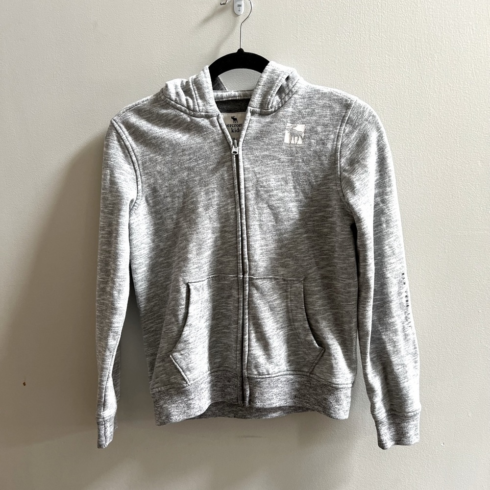 Abercrombie kids zip up hoodie in good condition